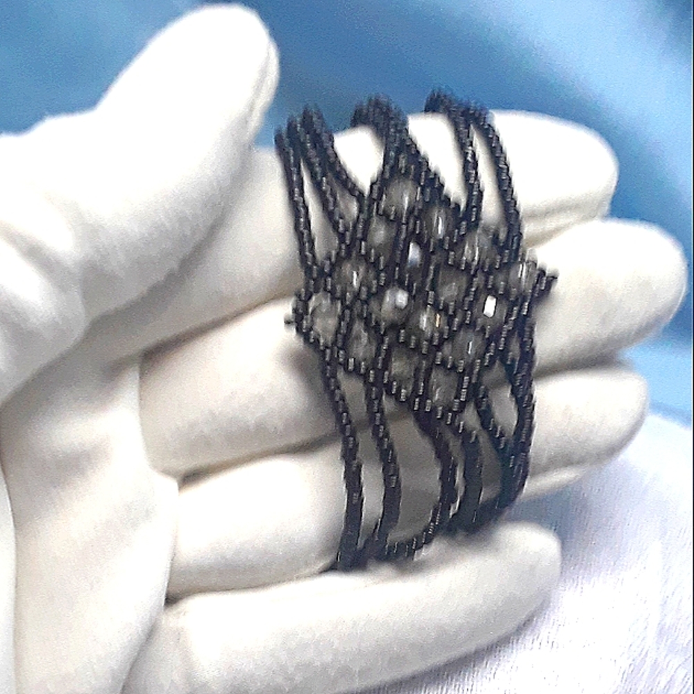🐙Grab 3 - 30% off Handmade Black/Crystal Beaded Bracelet. Fits 6"-6.25" wrist.